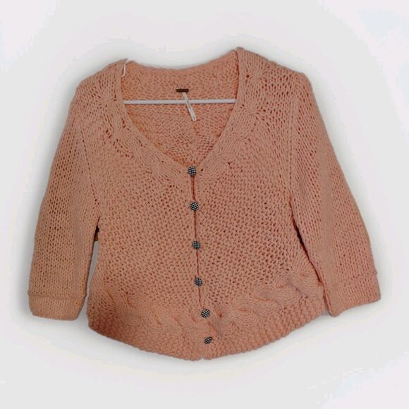 Free People Peach Soft Chunky Knit crop Cardigan Sweater 3/4 Sleeve Sz M - Picture 1 of 9